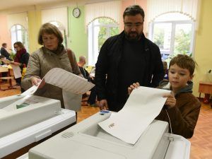 По данным на 16 февраля количество избирателей, которые отправили заявки на участие в голосовании, превысило 726 тысяч. Фото: архив, «Вечерняя Москва» 