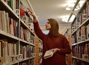 Известная детская писательница проведет встречу с читателями в библиотеке № 14. Фото: Антон Гердо, «Вечерняя Москва»