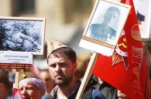 Более миллиона горожан пройдут в шествии «Бессмертный полк». Фото: Наталия Нечаева, "Вечерняя Москва"