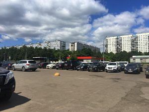 Более 30 перехватывающих парковок обустроят возле станций МЦД. Фото: Анна Быкова