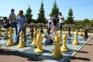 В выходные на ВДНХ впервые отметят Международный день шахмат. Фото: Анна Быкова