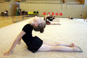 Детей можно запись на художественную гимнастику в Центр «Замоскворечье». Фото: архив, «Вечерняя Москва»