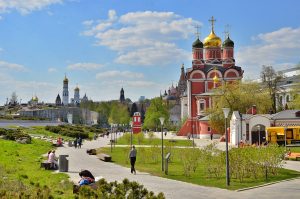 После зимовки на природные территории Москвы вернулись ласточки. Фото: Анна Быкова, «Вечерняя Москва»