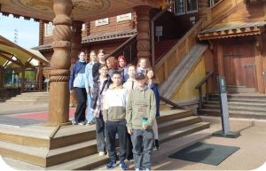 Ученики школы №1799 сходили на экскурсию в Коломенском. Фото: Telegram-канал школы