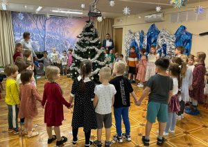 Посвященное Рождеству мероприятие прошло в школе №518. Фото: Telegram-канал школы №518