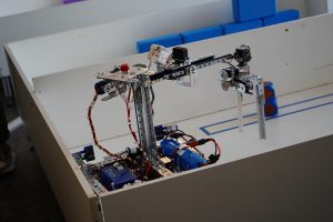 РЭУ откроет лабораторию по созданию роботов. Фото: Анна Быкова, «Вечерняя Москва»