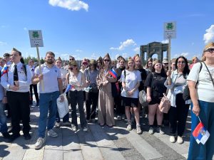 Студенты колледжа №4 приняли участие в акции «Дорога памяти». Фото: страница колледжа малого бизнеса №4 в социальных сетях