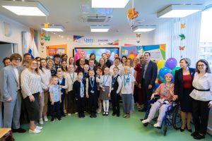 «Последний звонок» прозвенел в Морозовской больнице. Фото: Telegram-канал Морозовской больницы