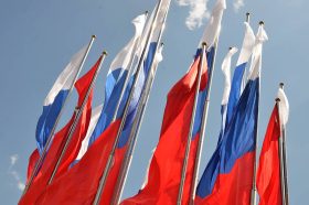 Хинштейн пригласил курян голосовать за губернатора Курской области в Москве. Фото: Анна Быкова, «Вечерняя Москва»