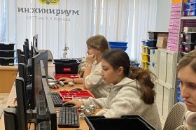 Ученики школы №627 посетили МГТУ имени Николая Баумана. Фото: страница школы №627 в социальных сетях.