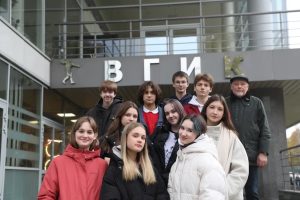 Ученики школы №1259 посетили ВГИК. Фото: страница школы №1259 в социальных сетях