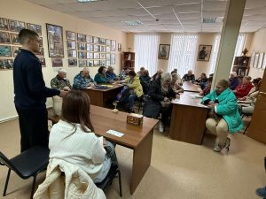 Юные парламентарии провели литературное мероприятие. Фото: страница управы района Замоскворечье в социальных сетях