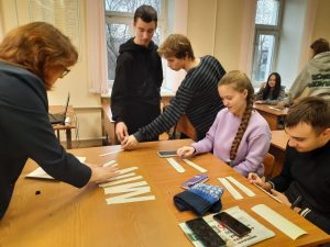 Сотрудники Московского инновационного университета провели интеллектуальный марафон в честь Дня народного единства. Фото: страница МИУ в социальных сетях.