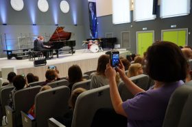 Концерт классической музыки проведут в Академии имени Маймонида. Фото: Анна Быкова, «Вечерняя Москва»