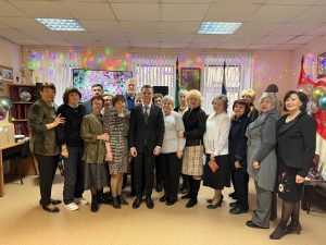 Поздравление руководителей Совета ветеранов состоялось в Замоскворечье. Фото: страница управы района Замоскворечье в социальных сетях