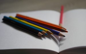 Ученики школы №518 приняли участие в акции о блокаде Ленинграда. Фото: Анна Быкова, «Вечерняя Москва»